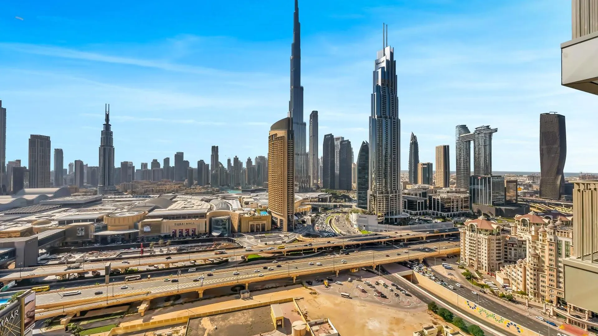 Lux 3Br Maid With Burj View Dubai Mall Connect Apartment