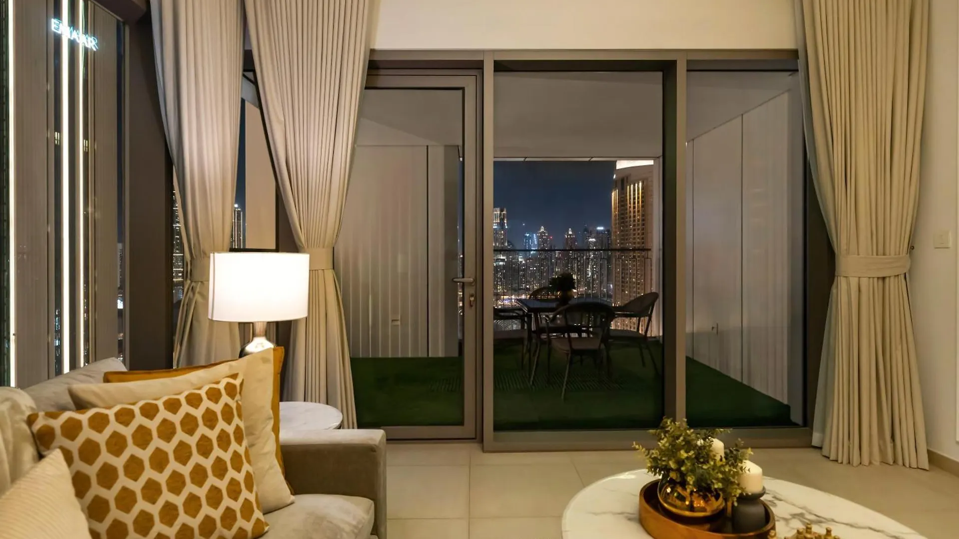 Lux 3Br Maid With Burj View Dubai Mall Connect 0*,